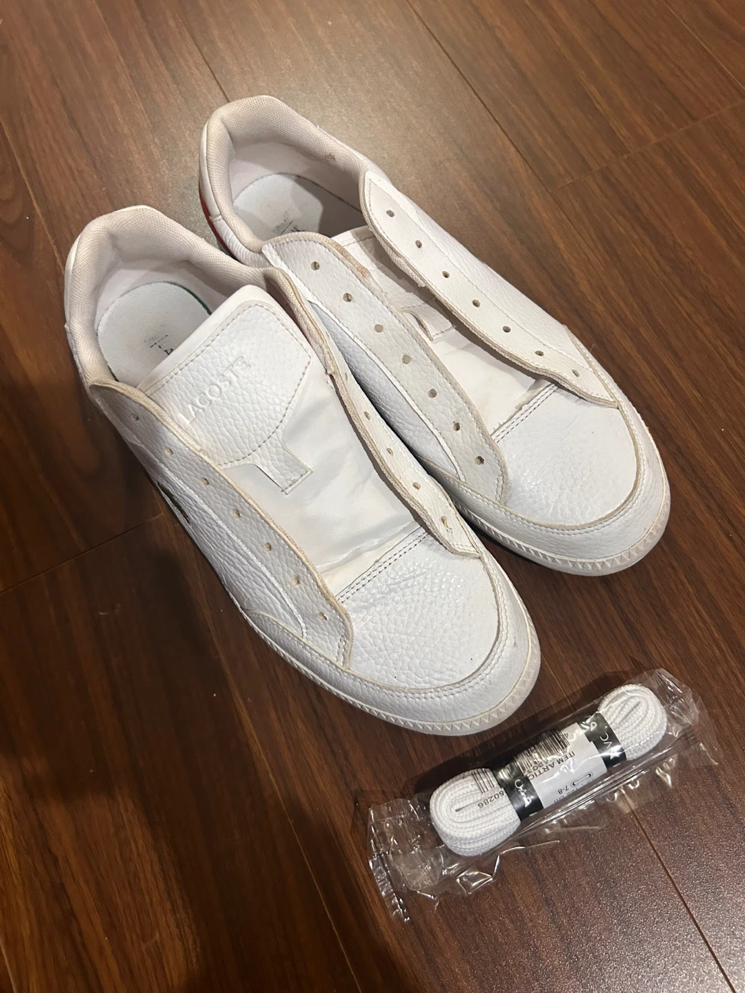 Lacoste men’s sneakers size 9 - cleaned + new laces - photo 3