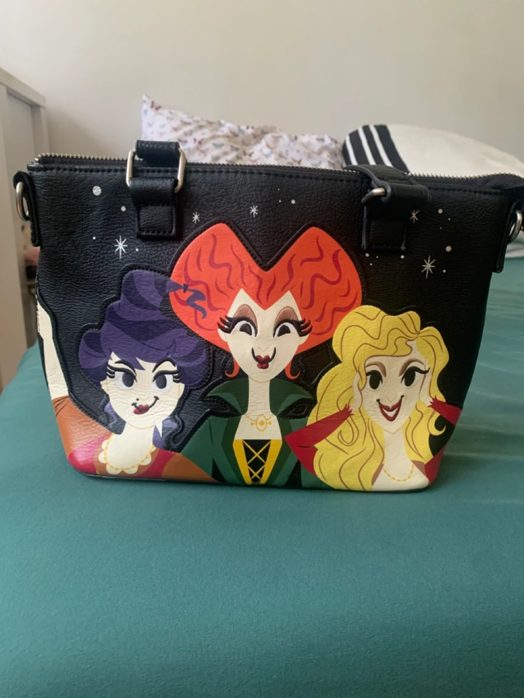 ⚽️Disney Loungefly Hocus Pocus small Bag