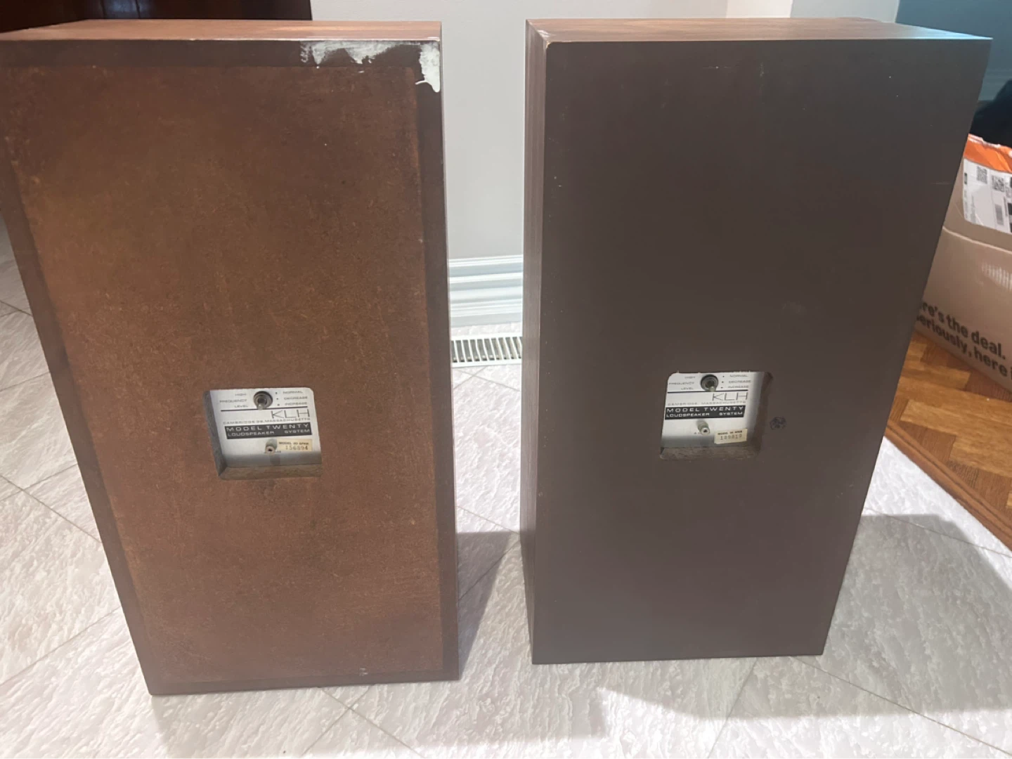 KLH Model Twenty Loudspeaker System - photo 2