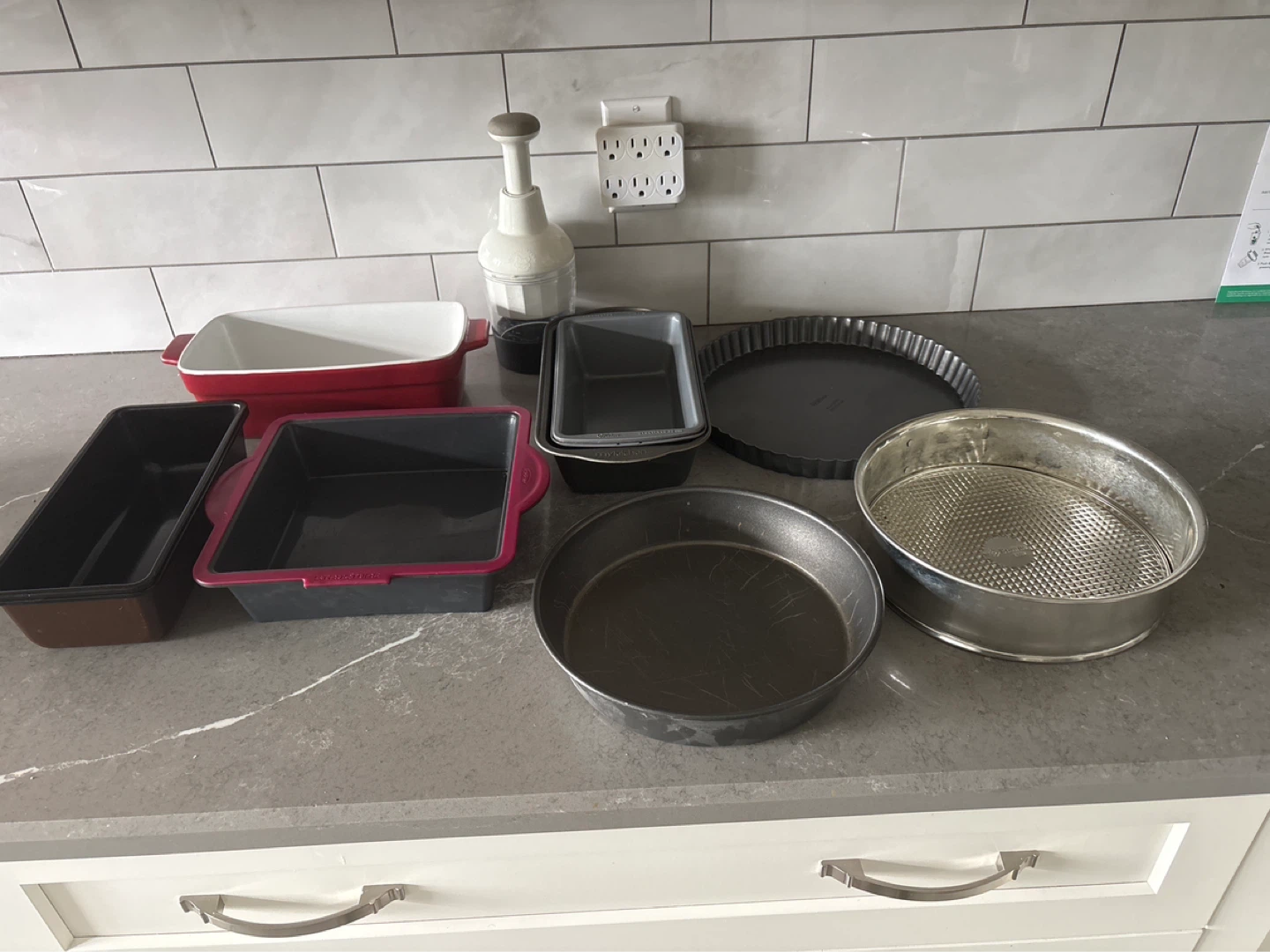 Assorted Baking Pans and Dishes