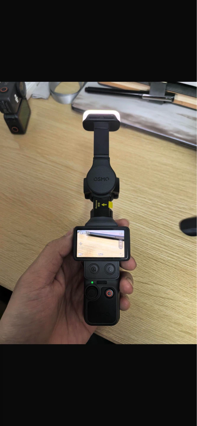 DJI osmo pocket 4