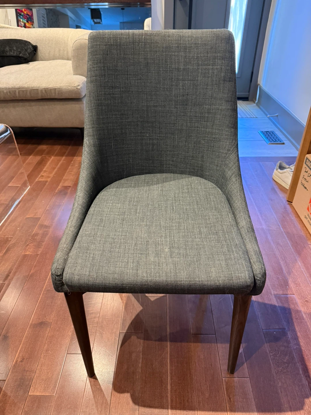 🪑 Structube Grey Dining Chairs – Set of 8 – Excellent Condition - photo 4