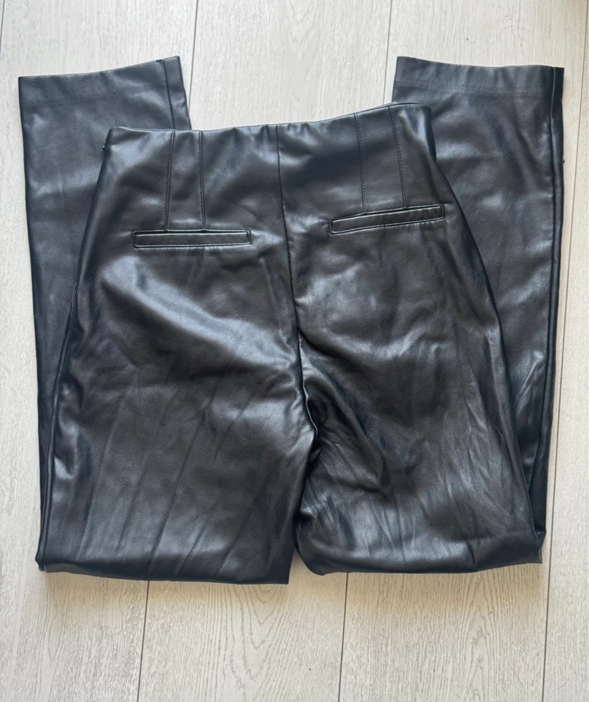 LIKE NEW Dynamite leather pants size small ⚽️ - photo 2