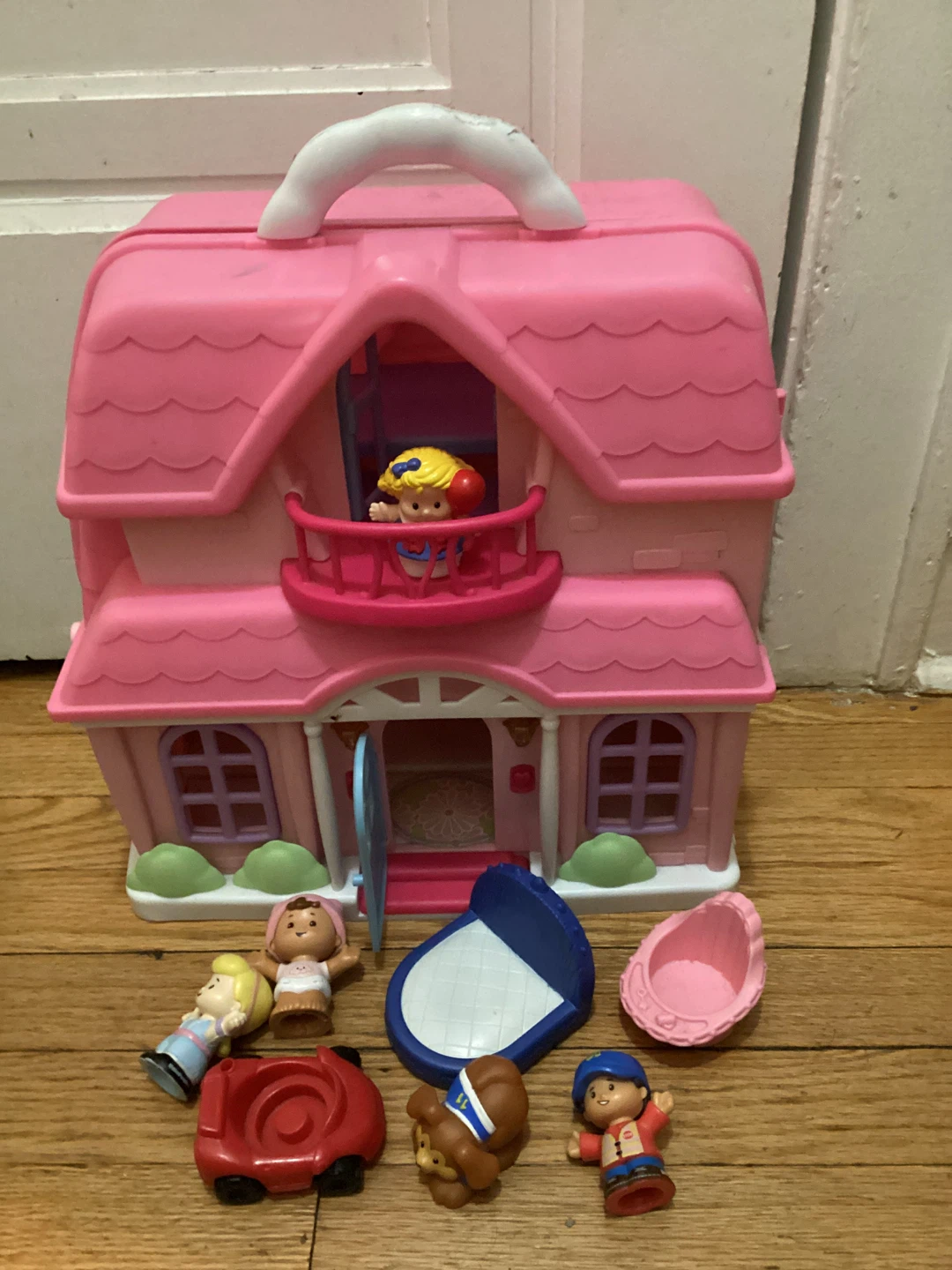 ⚽️ Pink Carrying Case Dollhouse Toy Playset - photo 3