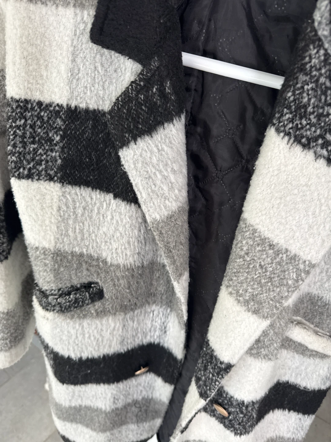 Black and white plaid blazer - photo 2