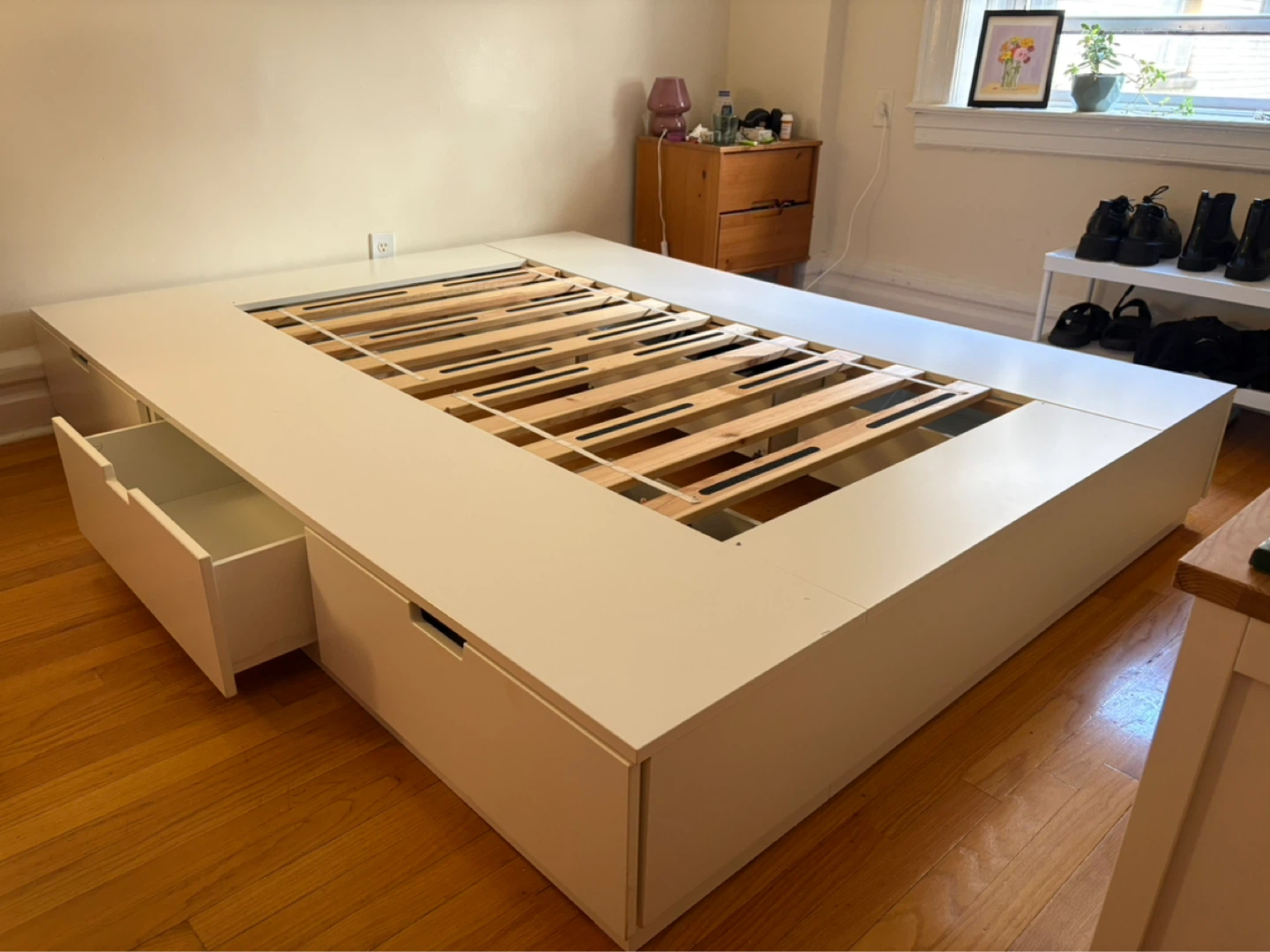 White Platform Storage Bed Frame with Drawers - photo 4
