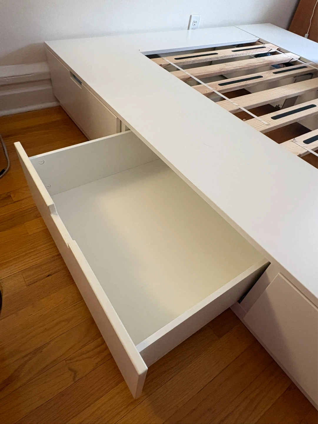White Platform Storage Bed Frame with Drawers - photo 5