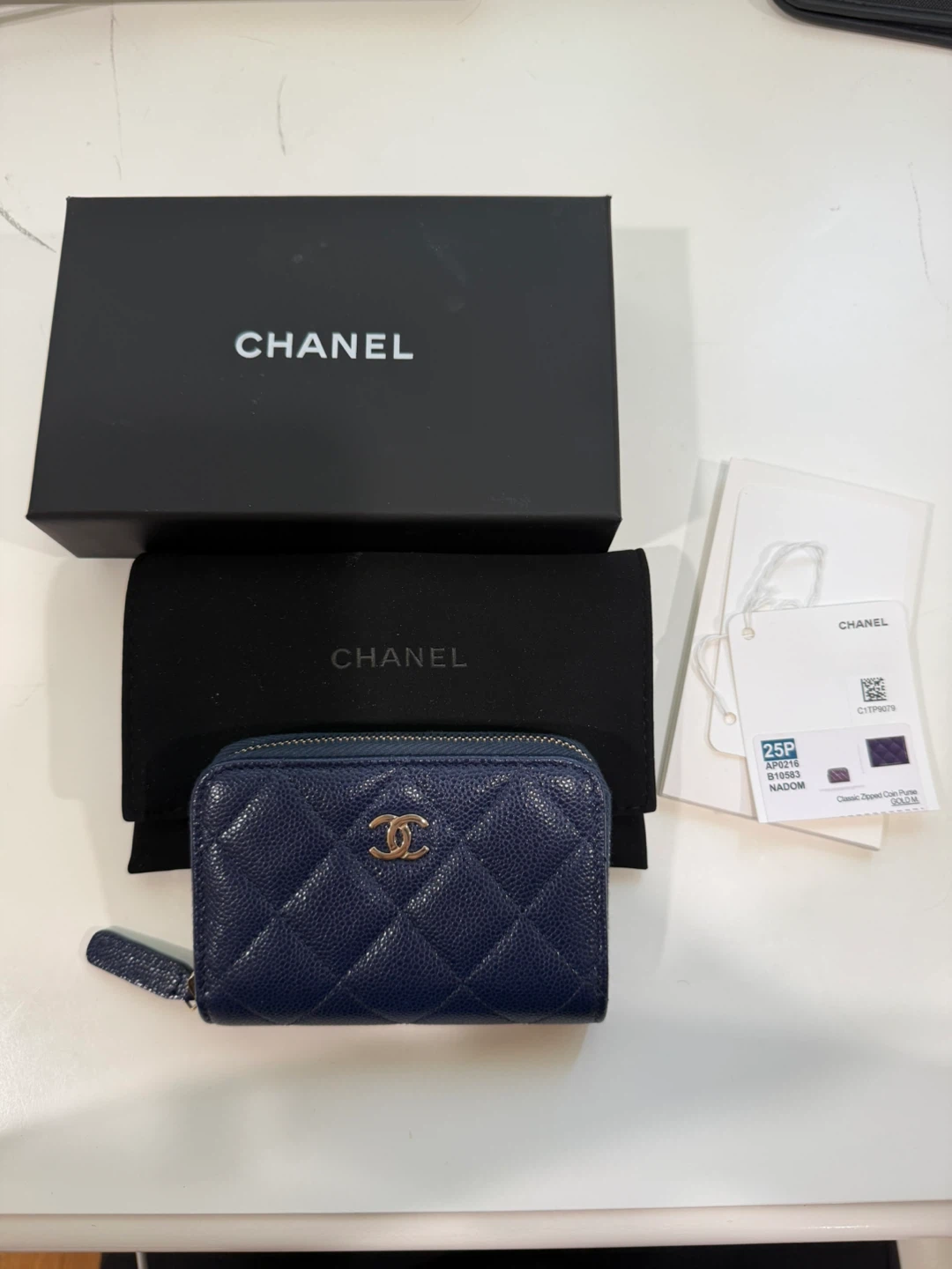 CHANEL Quilted Zipped Coin Purse Navy - photo 4