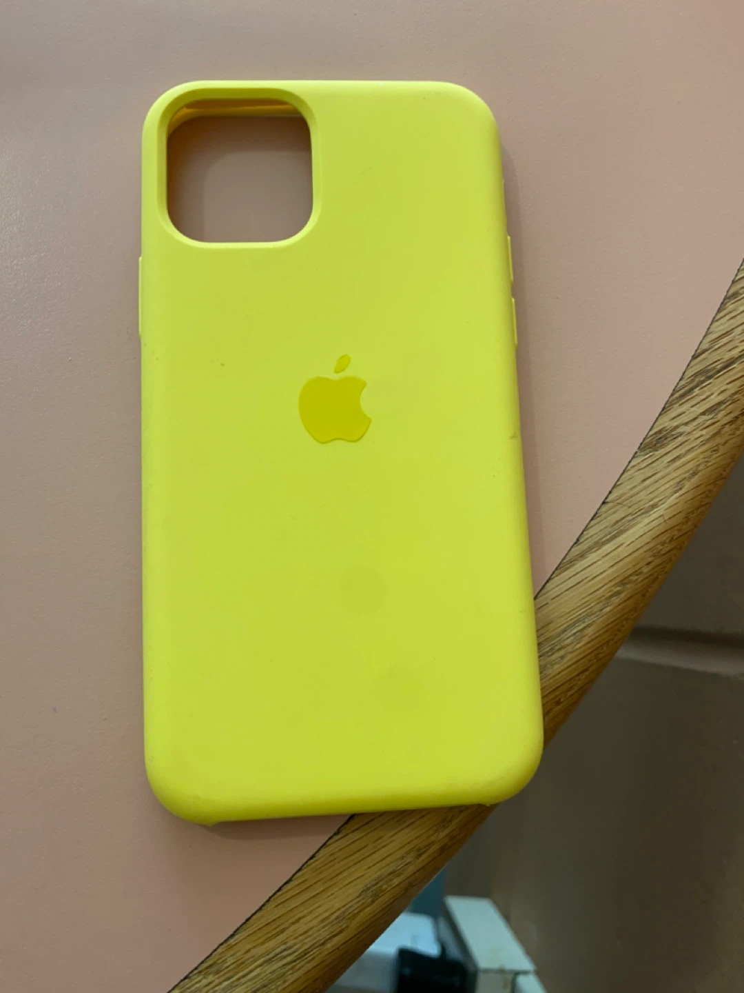 Apple iPhone 11 Pro Silicone Case - Yellow
