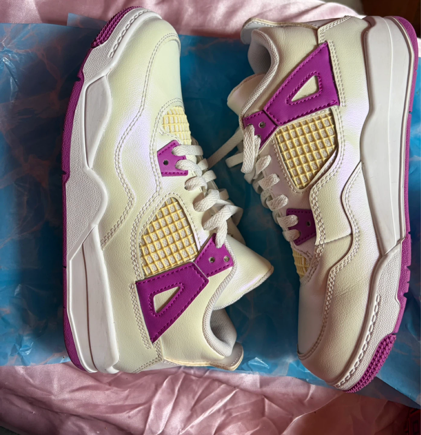 JORDAN 4 RETRO (PS) WHITE/HYPER VIOLET BLANC/HYPER VIOLET size 3 - photo 3