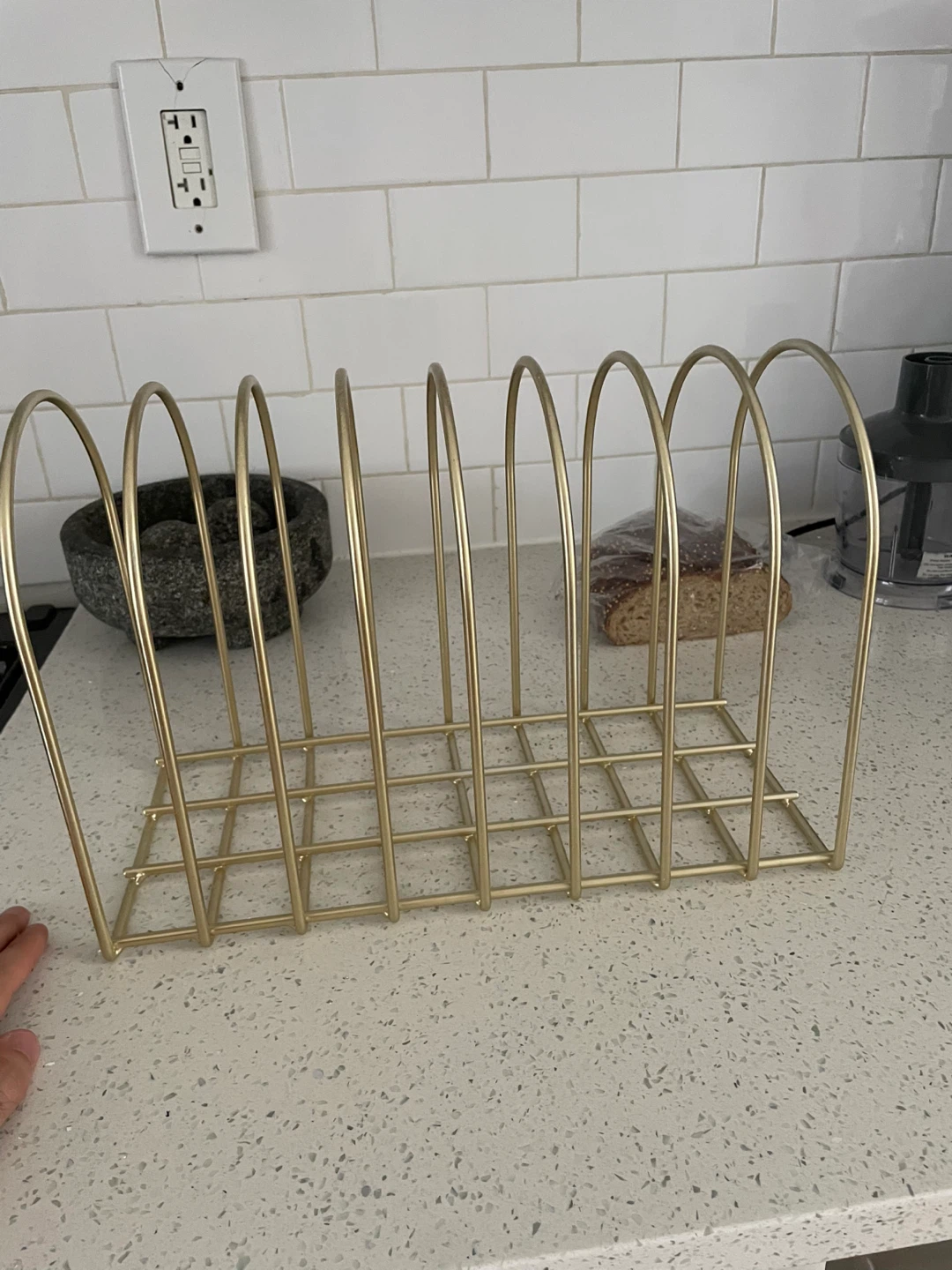 Gold Wire Magazine File Holder