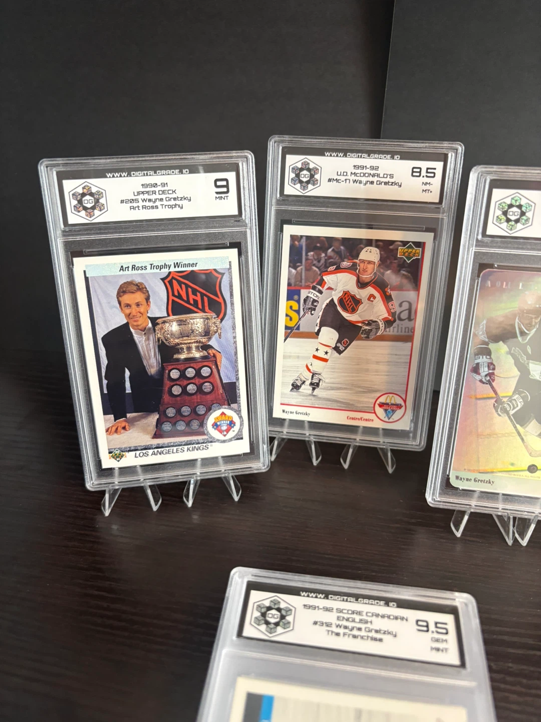 Wayne Gretzky & Mario Lemieux Graded Hockey Cards - photo 3