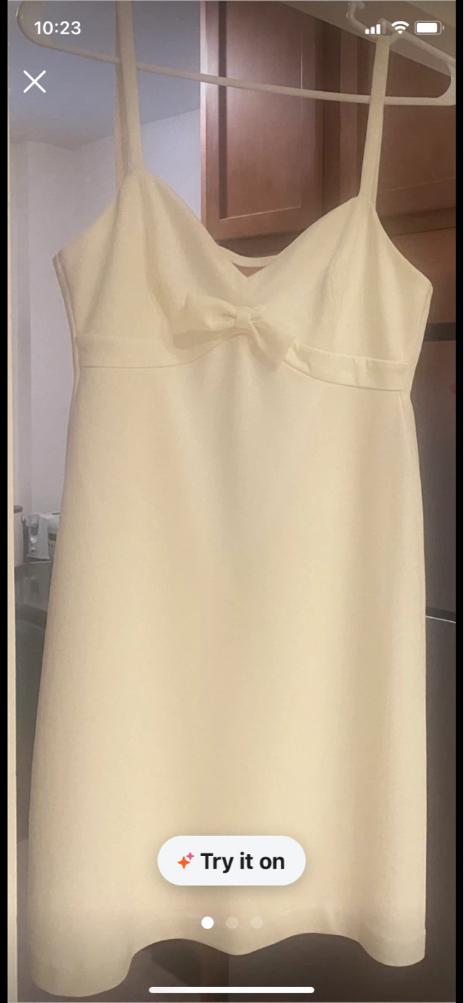 ⚽ Betsey Johnson White Dress with Bow - Size 0