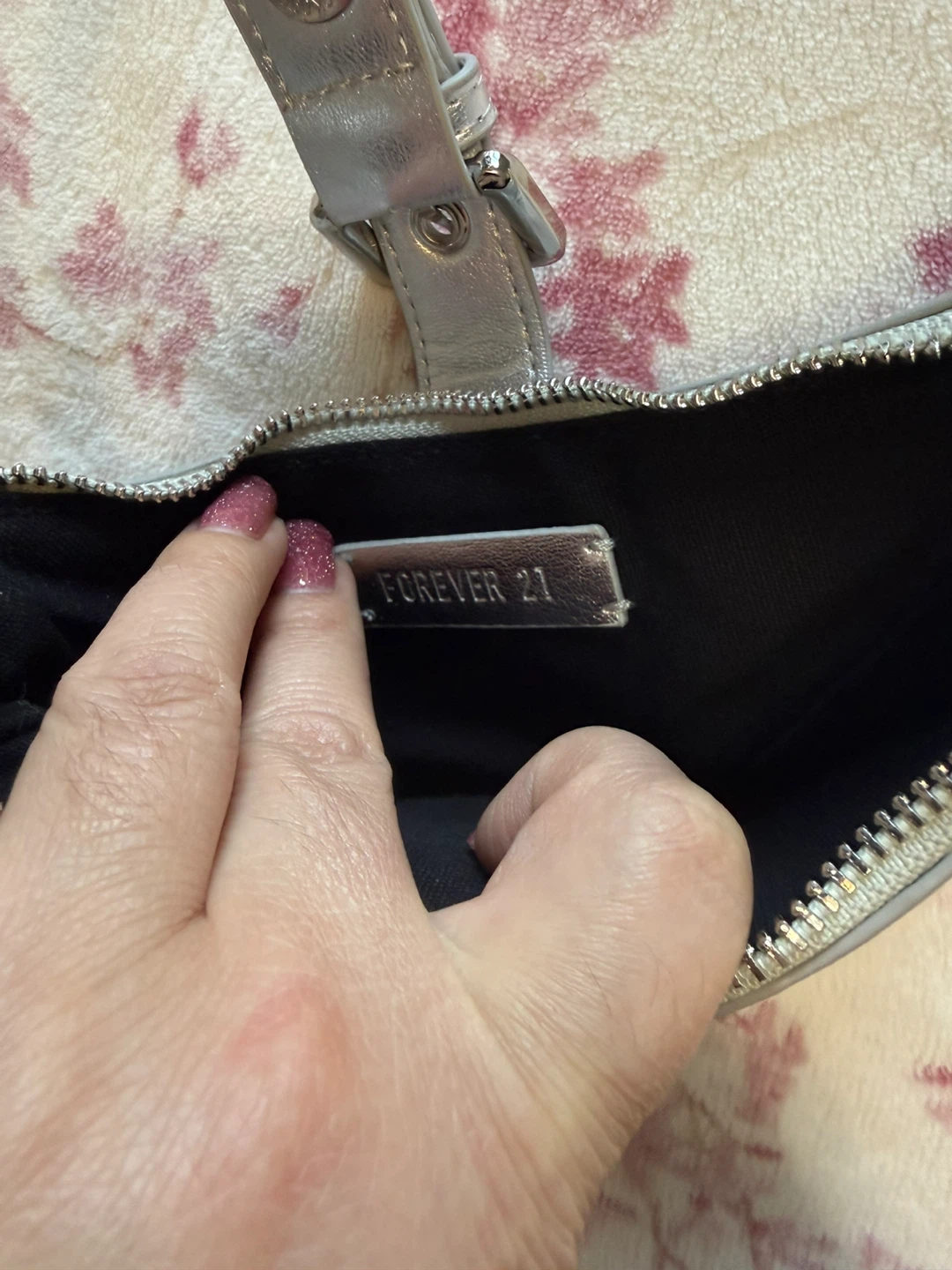 Forever 21 Silver Shoulder Bag ⚽️ - photo 4