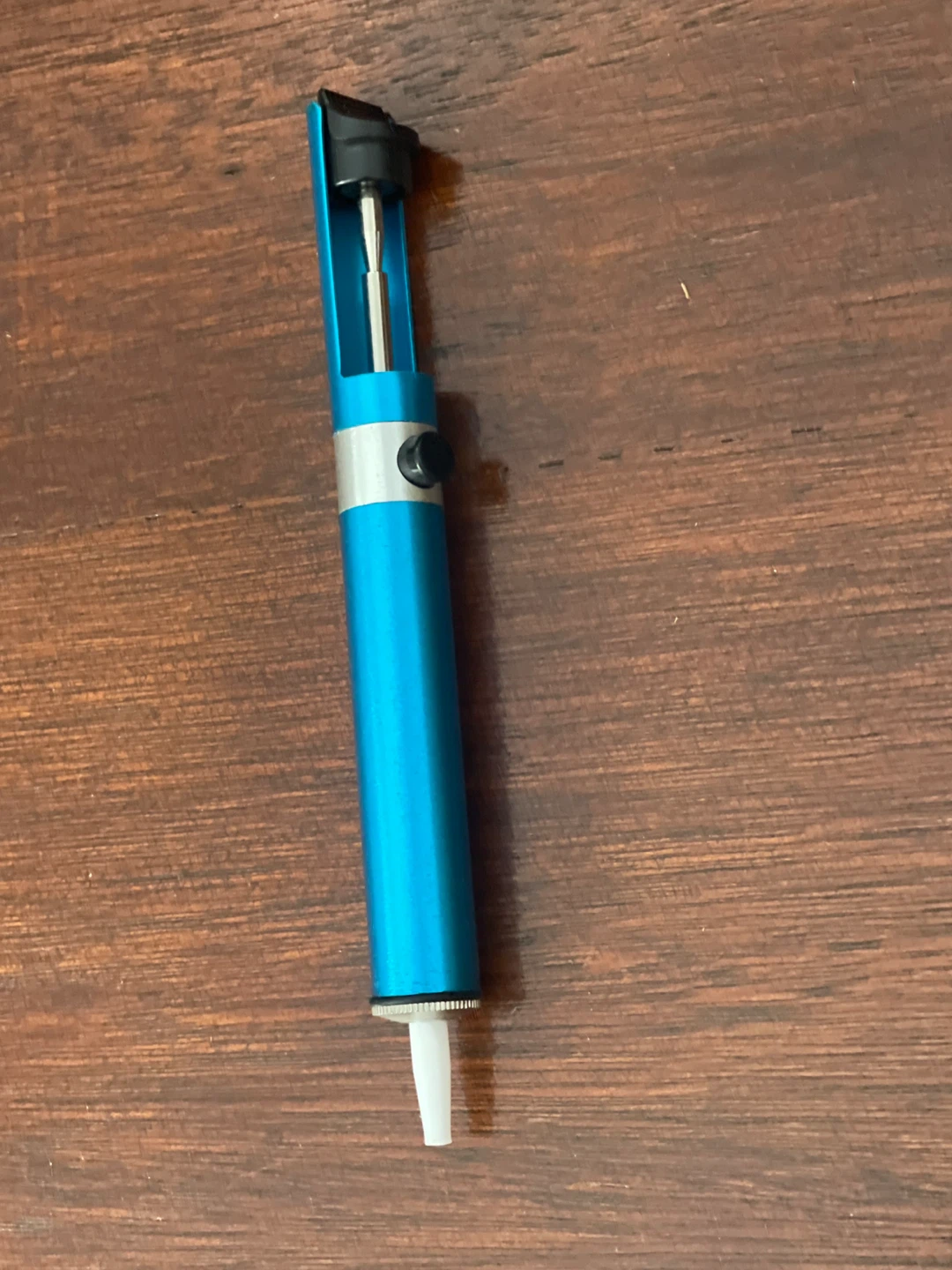 Blue Solder Sucker Tool