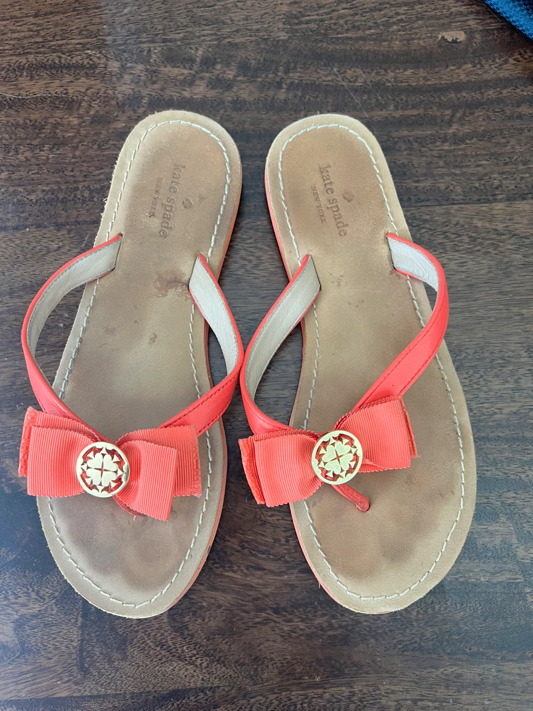 Kate Spade Flip Flops - size 8