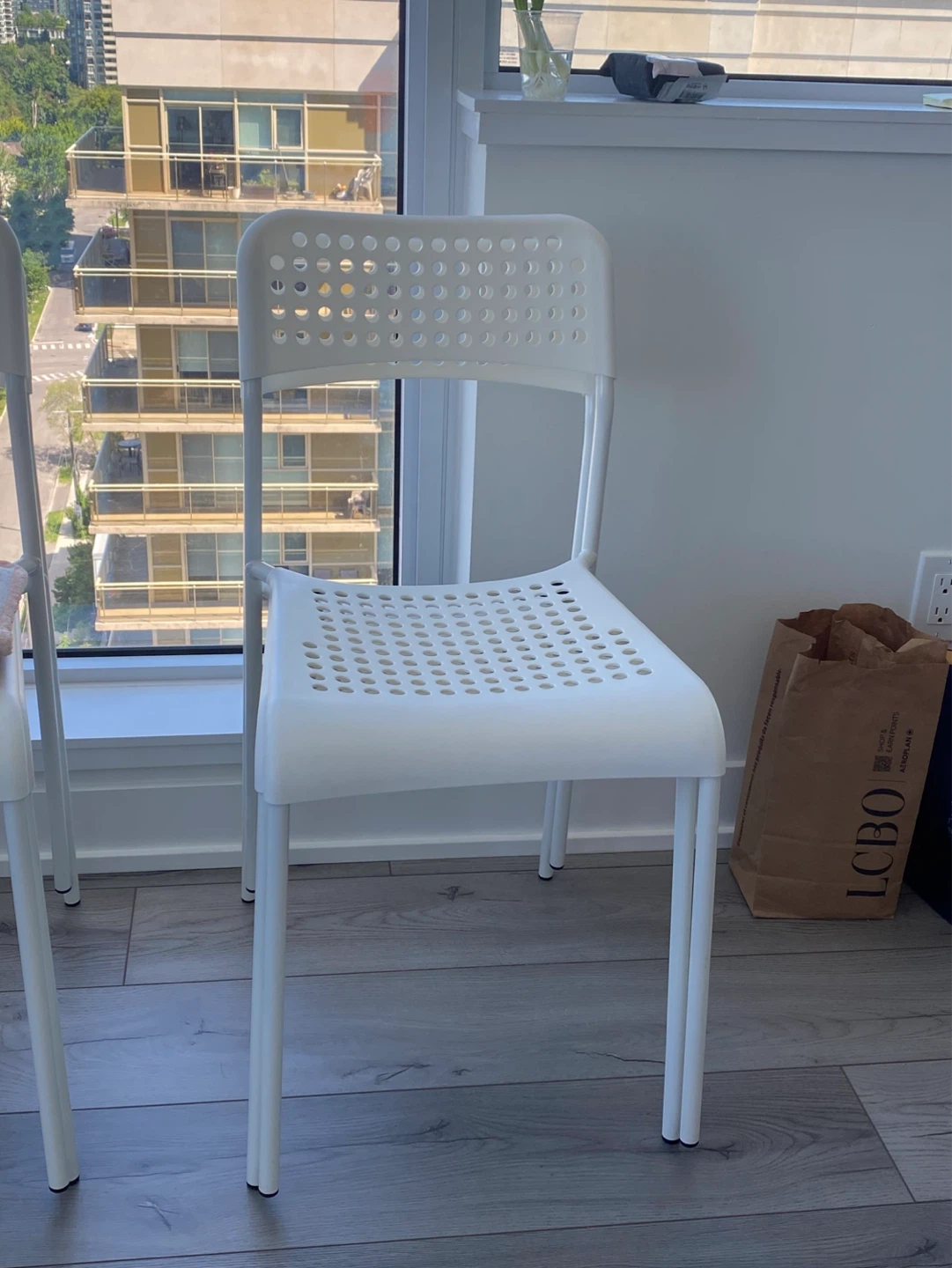 White Plastic Stool Chair(4 EA)