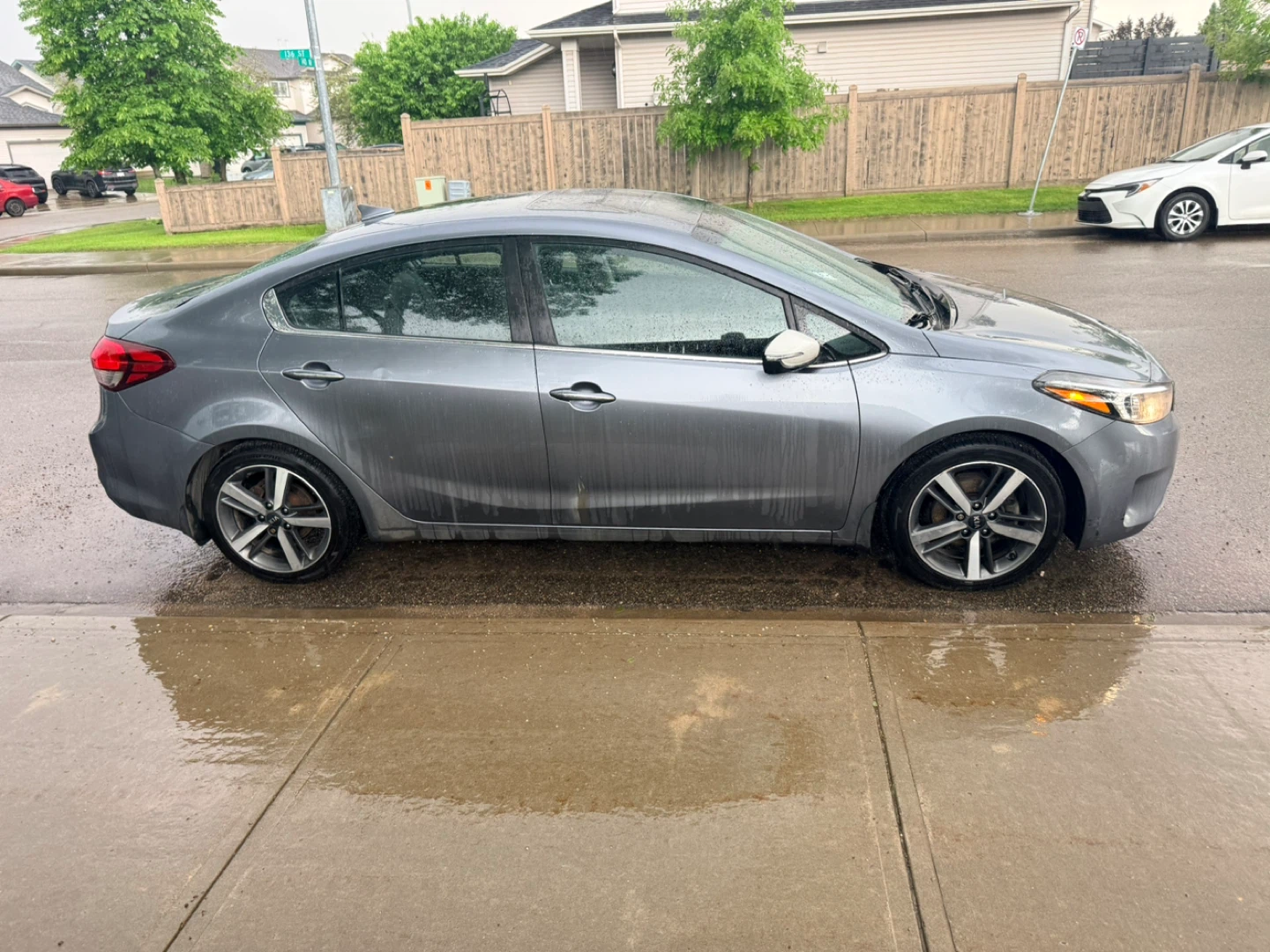 2017 Kia Forte EX Sedan - photo 2