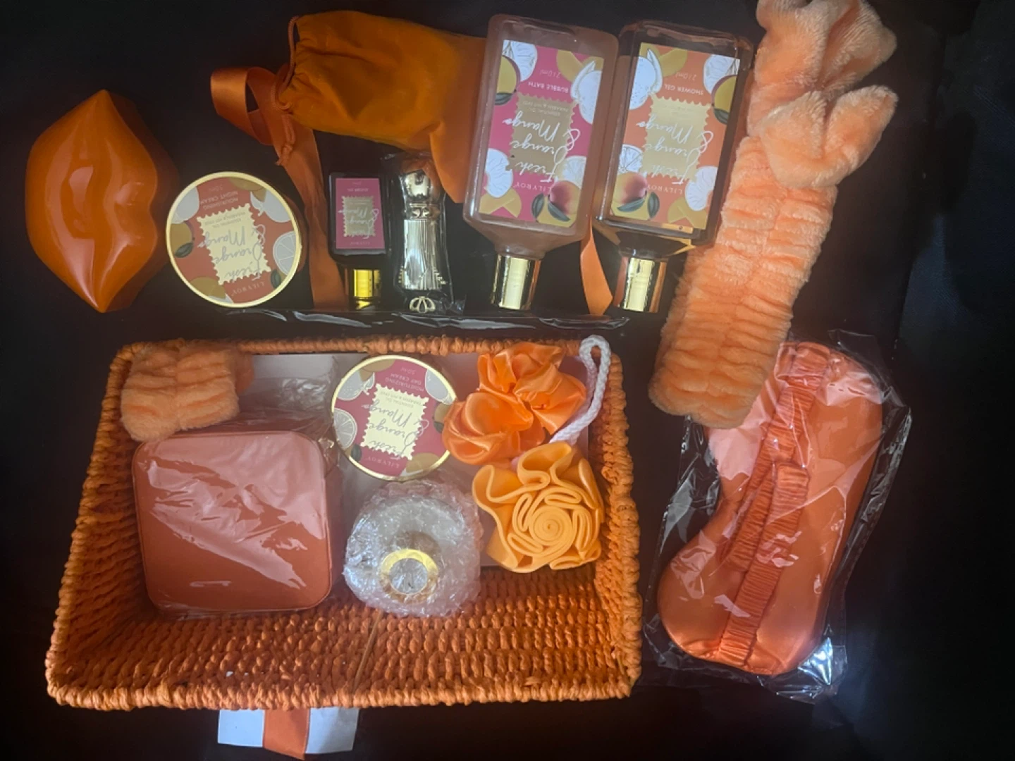 Lily & Roy Fresh Orange & Mango Bath & Body Gift Set