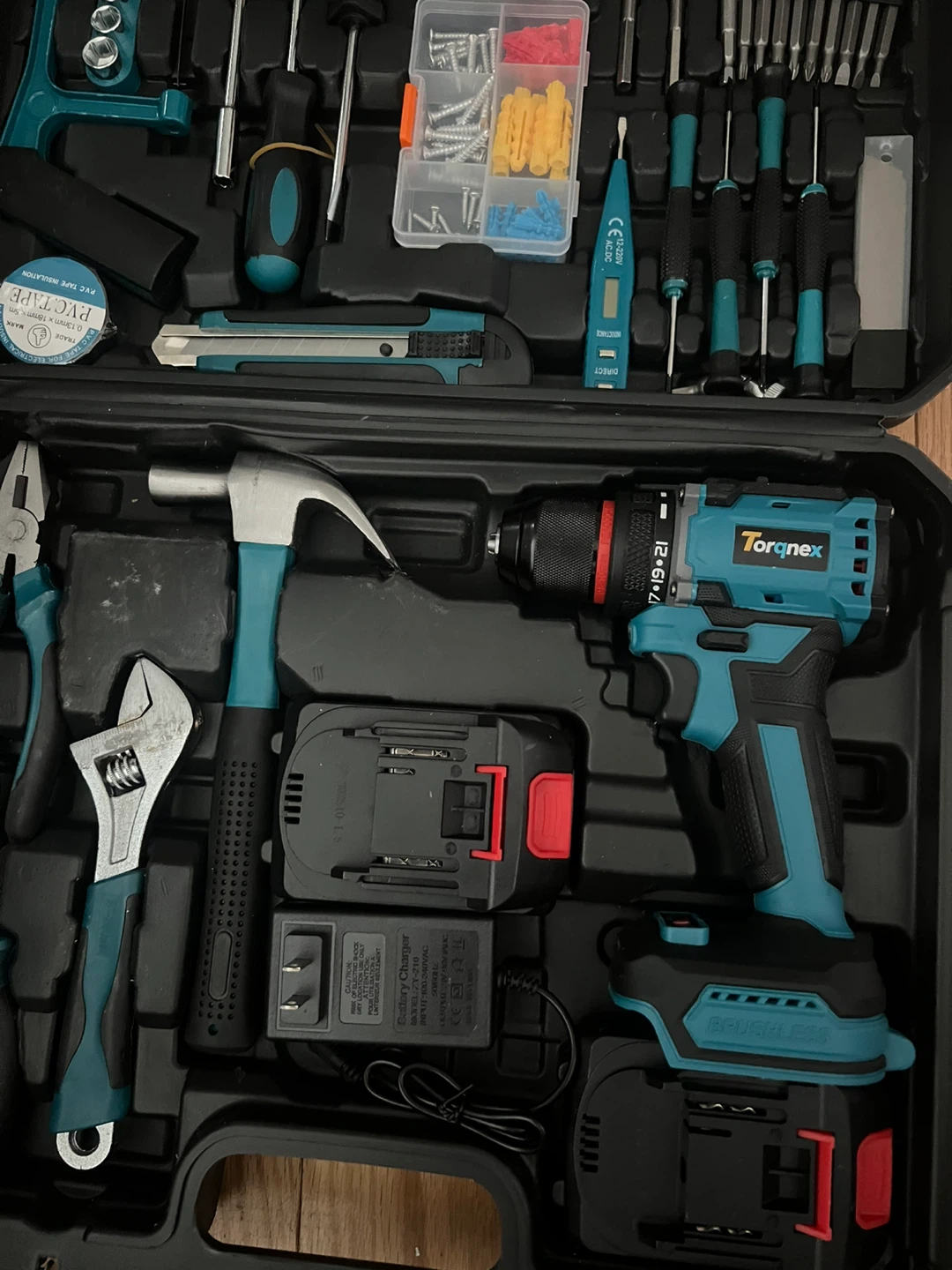 Cordless Drill and Tool Set - photo 2