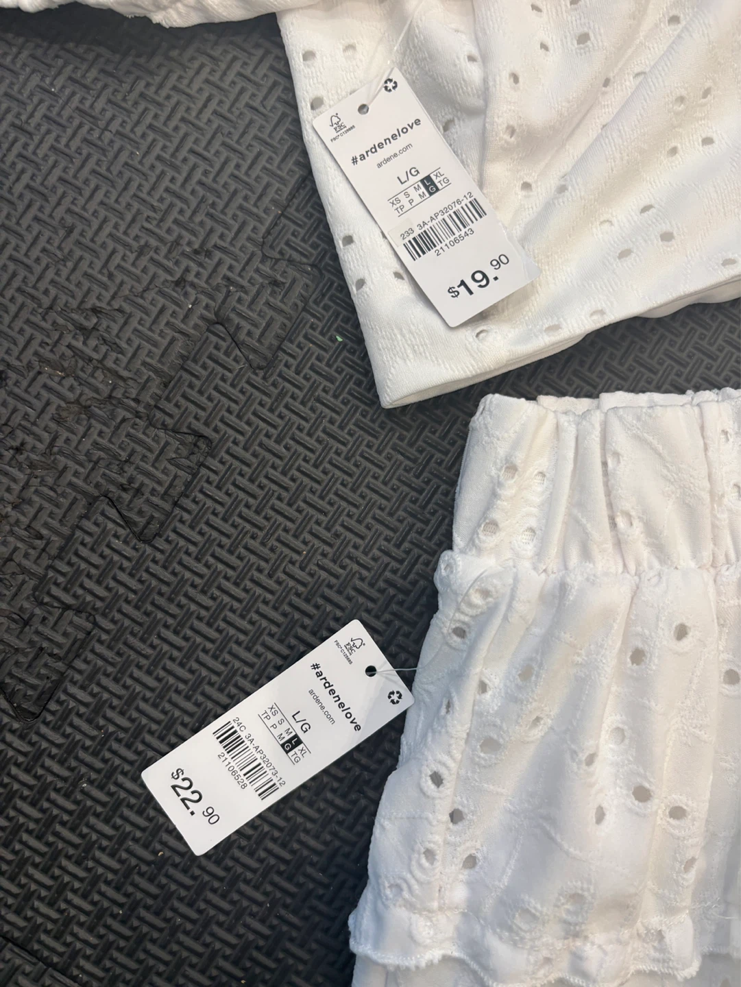 Ardene White Eyelet Crop Top and Ruffle Skirt Set - photo 3