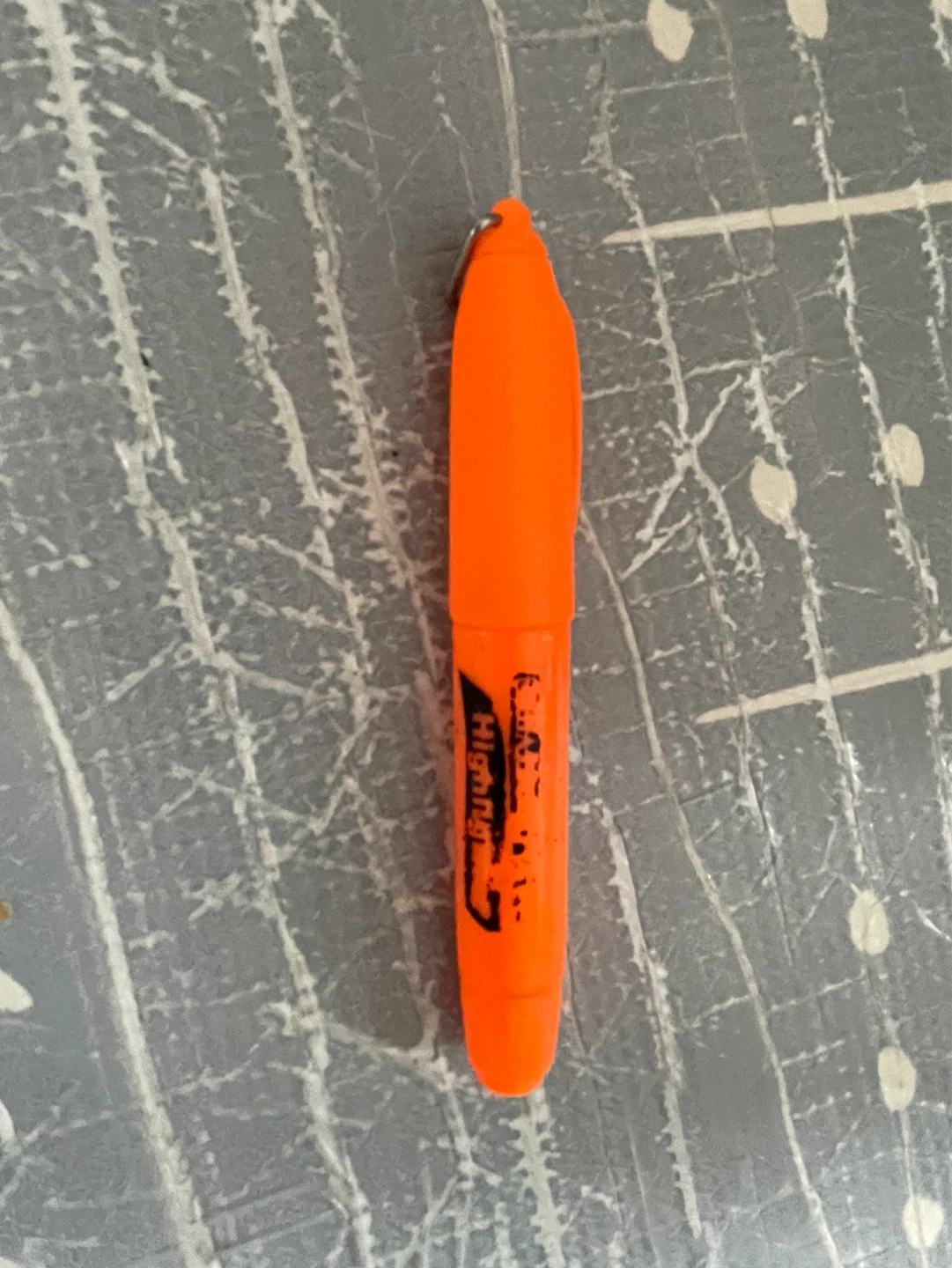 ⚽️Orange Highlighter Pen