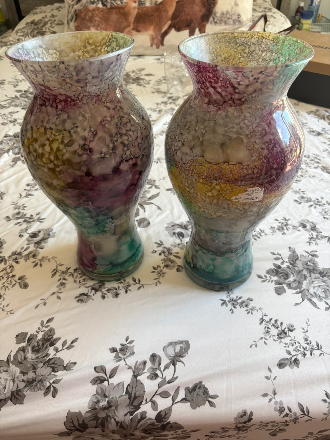 Set of 2 Glass Vases