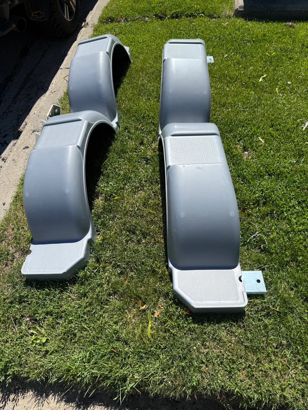 Grey Plastic RV Fender Skirts (Set of 4) - photo 2