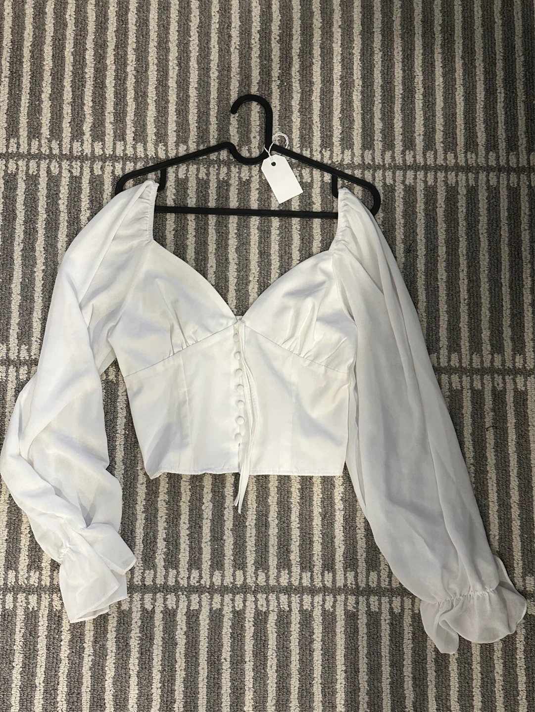Cute White long-sleeve Blouse