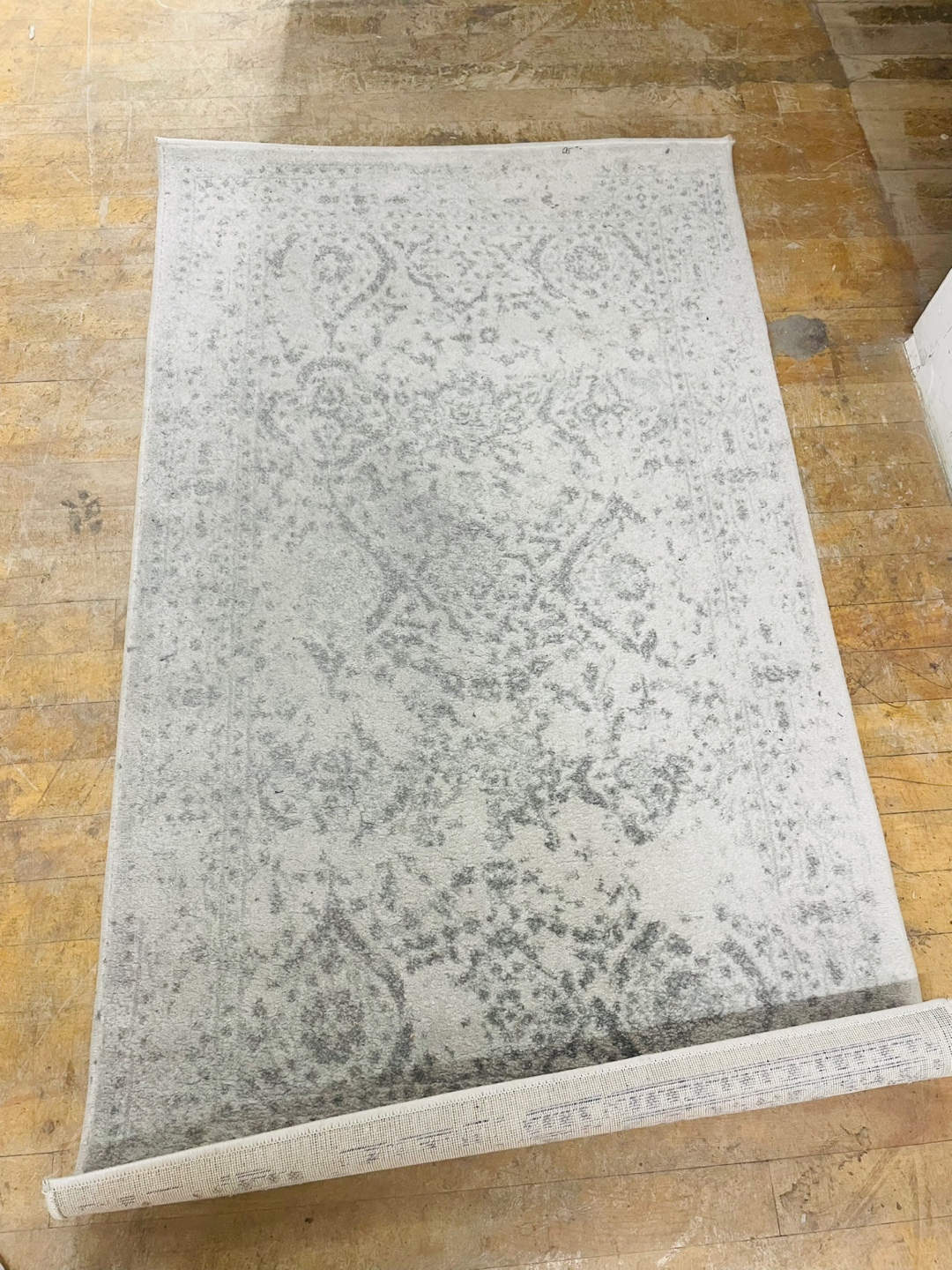 Light Grey Area Rug