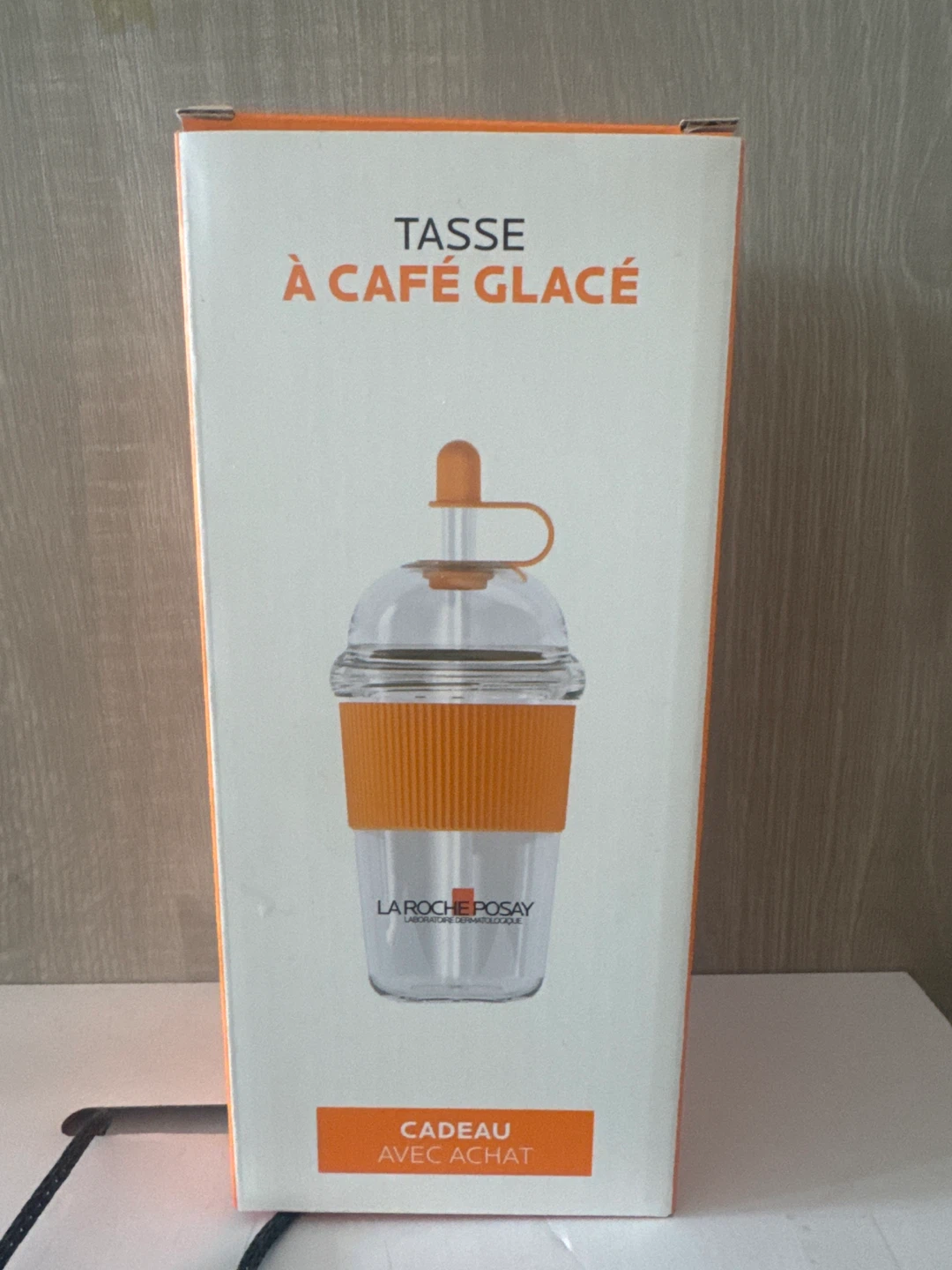 New La Roche-Posay Iced Coffee Cup with Straw ⚽