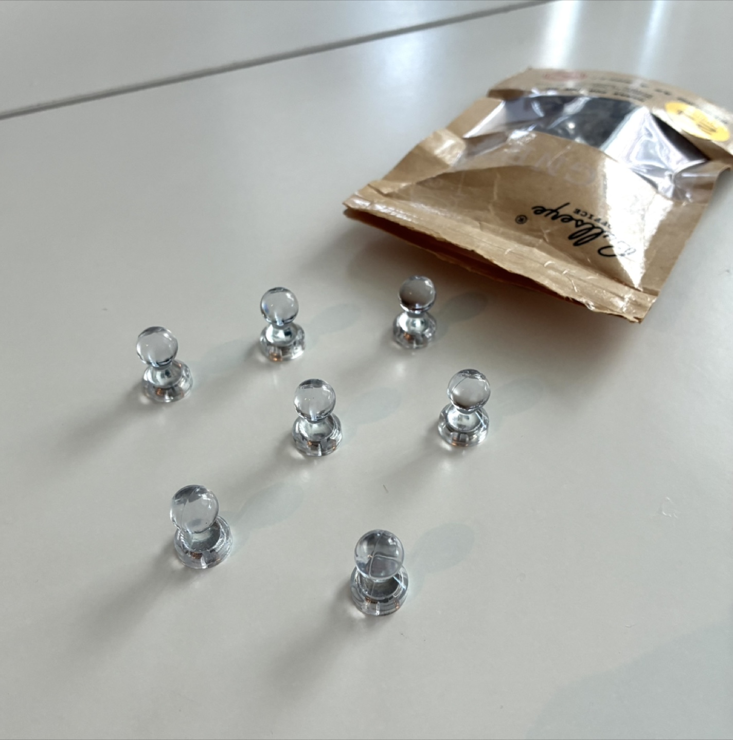 Pack of 20 strong magnets