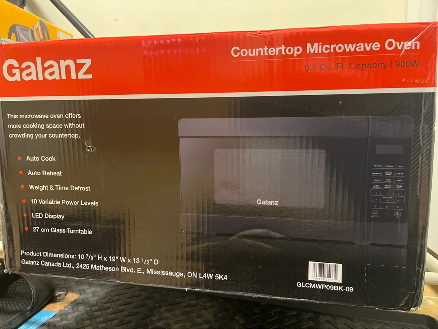 Galanz Countertop Microwave Oven 0.9 Cu. Ft. 900W