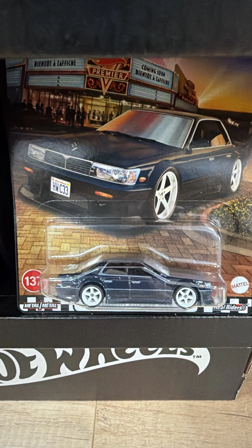 Hot Wheels Nissan Cefiro A31 (HW C33)