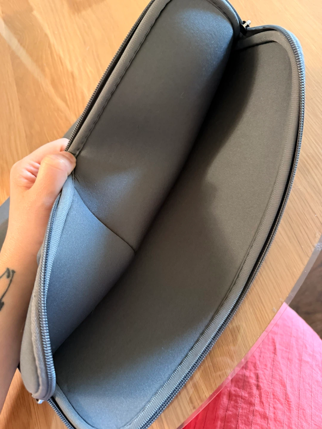 Gray Neoprene Laptop Sleeve - photo 3