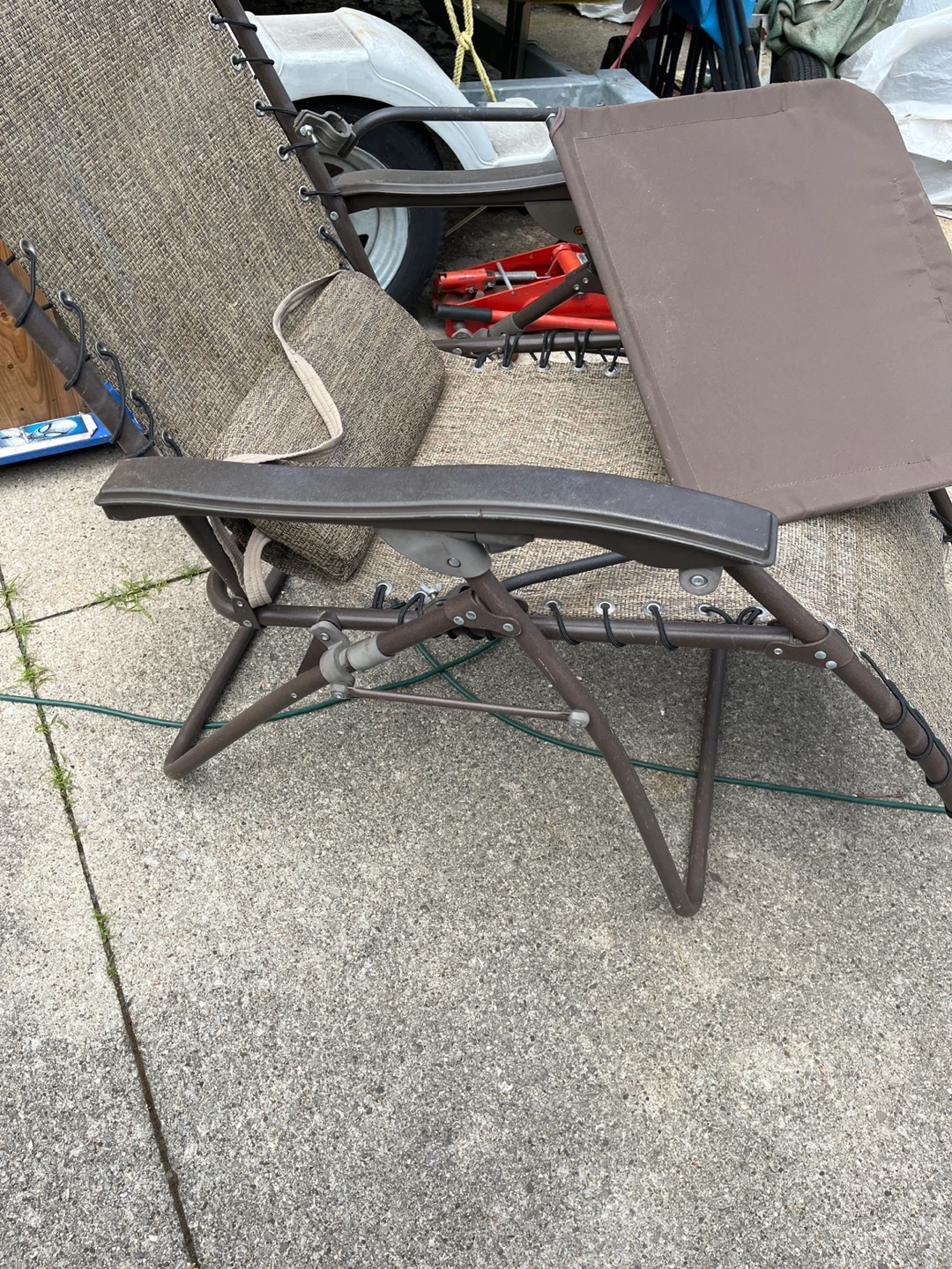 Brown Zero Gravity Chair - photo 2