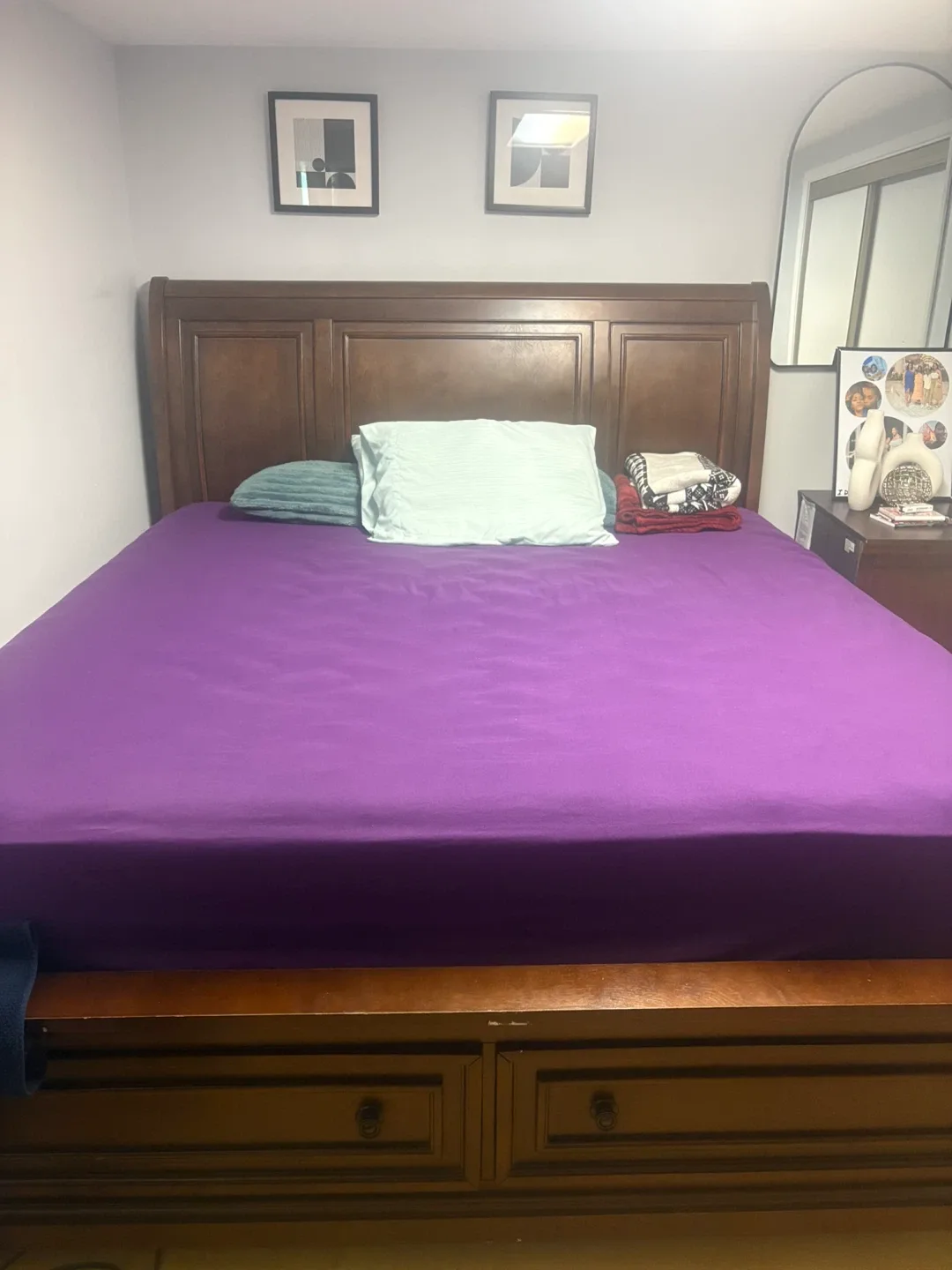 Wooden Headboard Bed Frame with mattress - photo 3