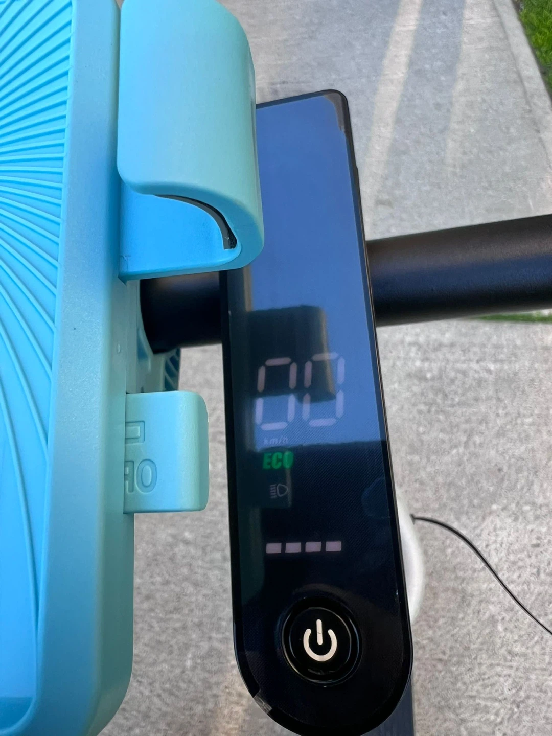 E-Thousand Electric Scooter - photo 5