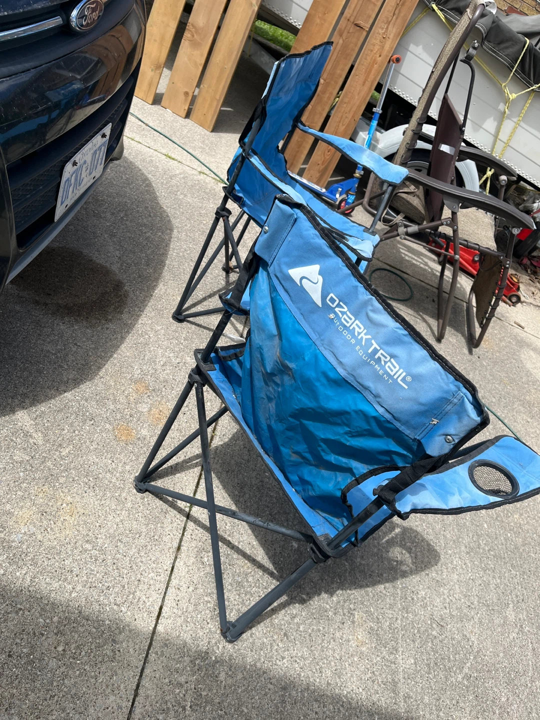 Ozark Trail Blue Folding Camp Chairs (2 Pack) - photo 3