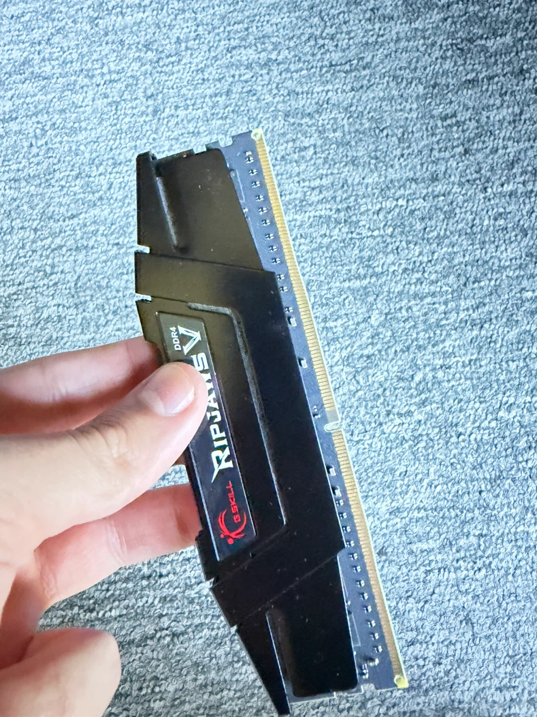 4 x 16 GB (64 GB) G.Skill Ripjaws V DDR4 RAM Sticks - photo 4