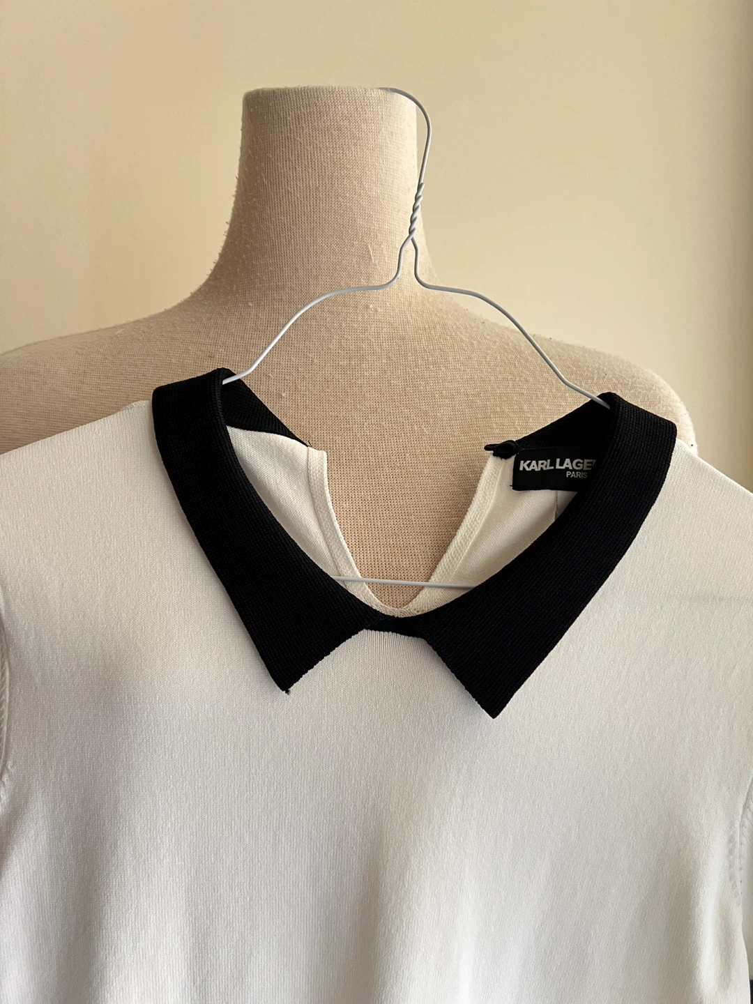 Karl Lagerfeld Paris White & Black Collared Knit Top - photo 2