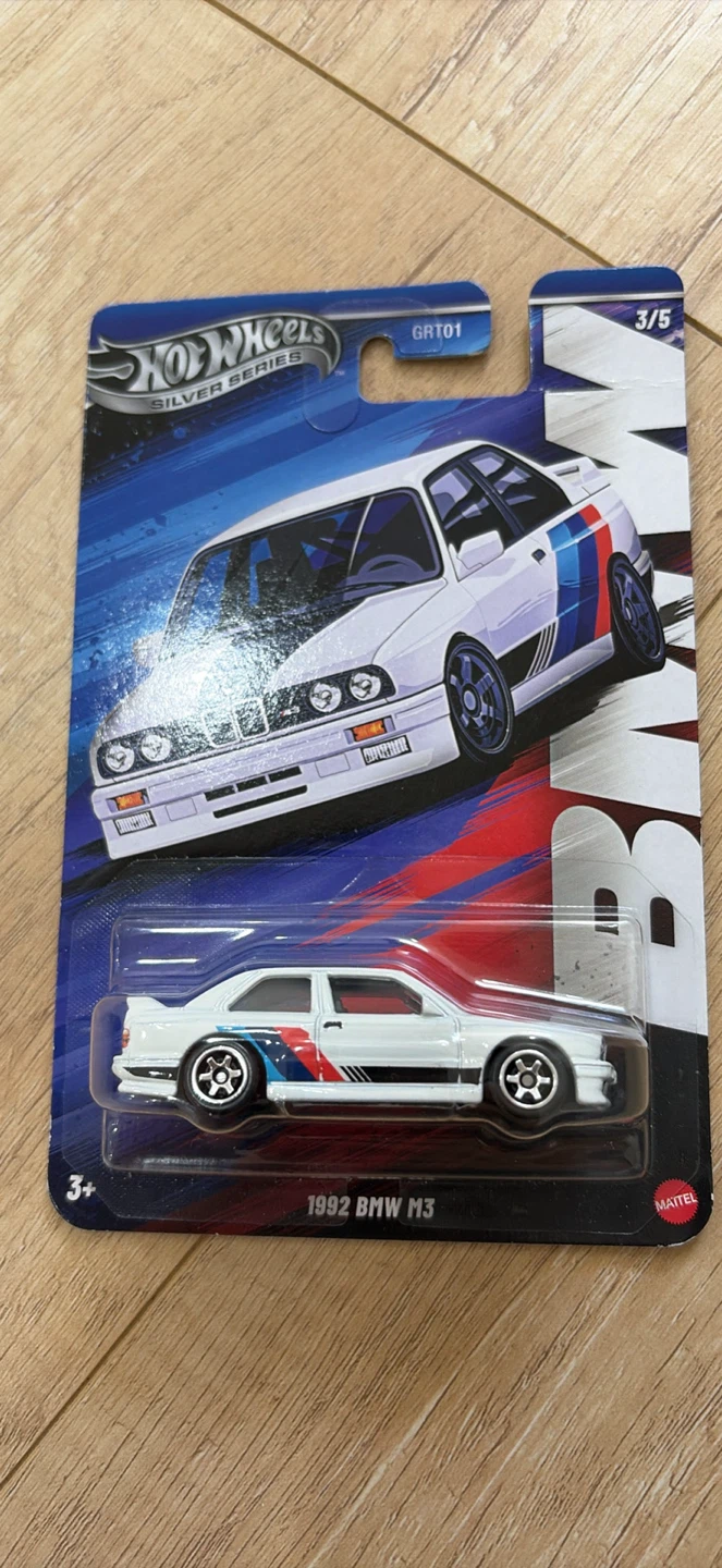 Hot Wheels 1992 BMW M3 Silver Series Diecast Car
