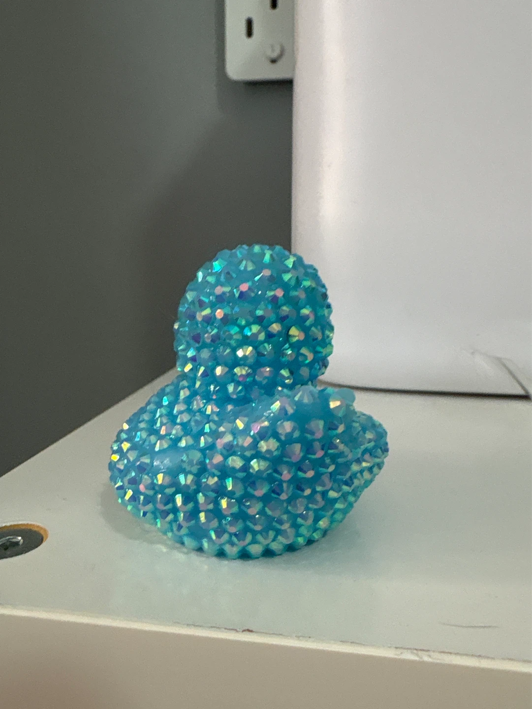 Hand bedazzled duck key chain - photo 3
