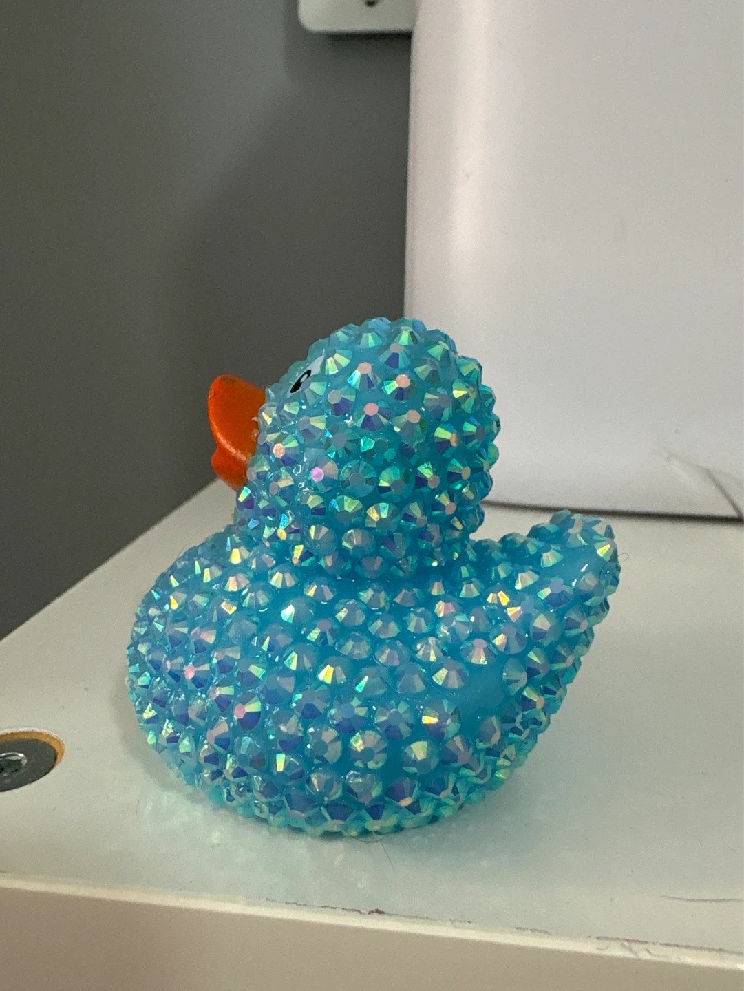 Hand bedazzled duck key chain - photo 2