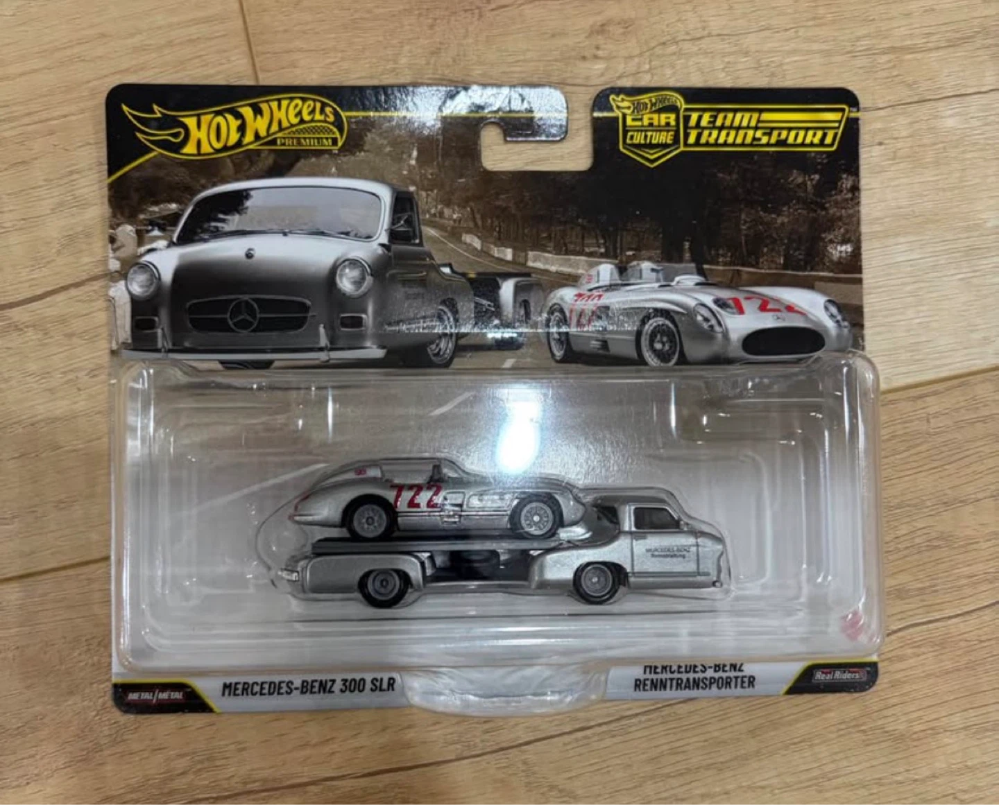 Hot Wheels Premium Car Culture Team Transport Mercedes-Benz 300