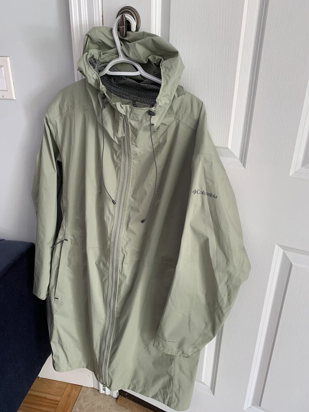 Columbia Sportswear Hooded Rain Jacket XL
