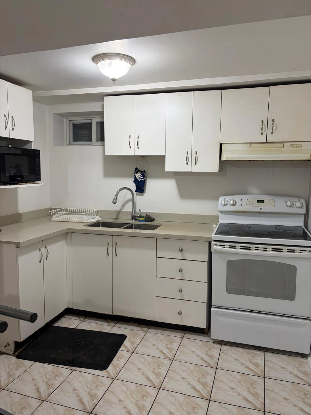 Two Bedroom basement apartment for rent - photo 4