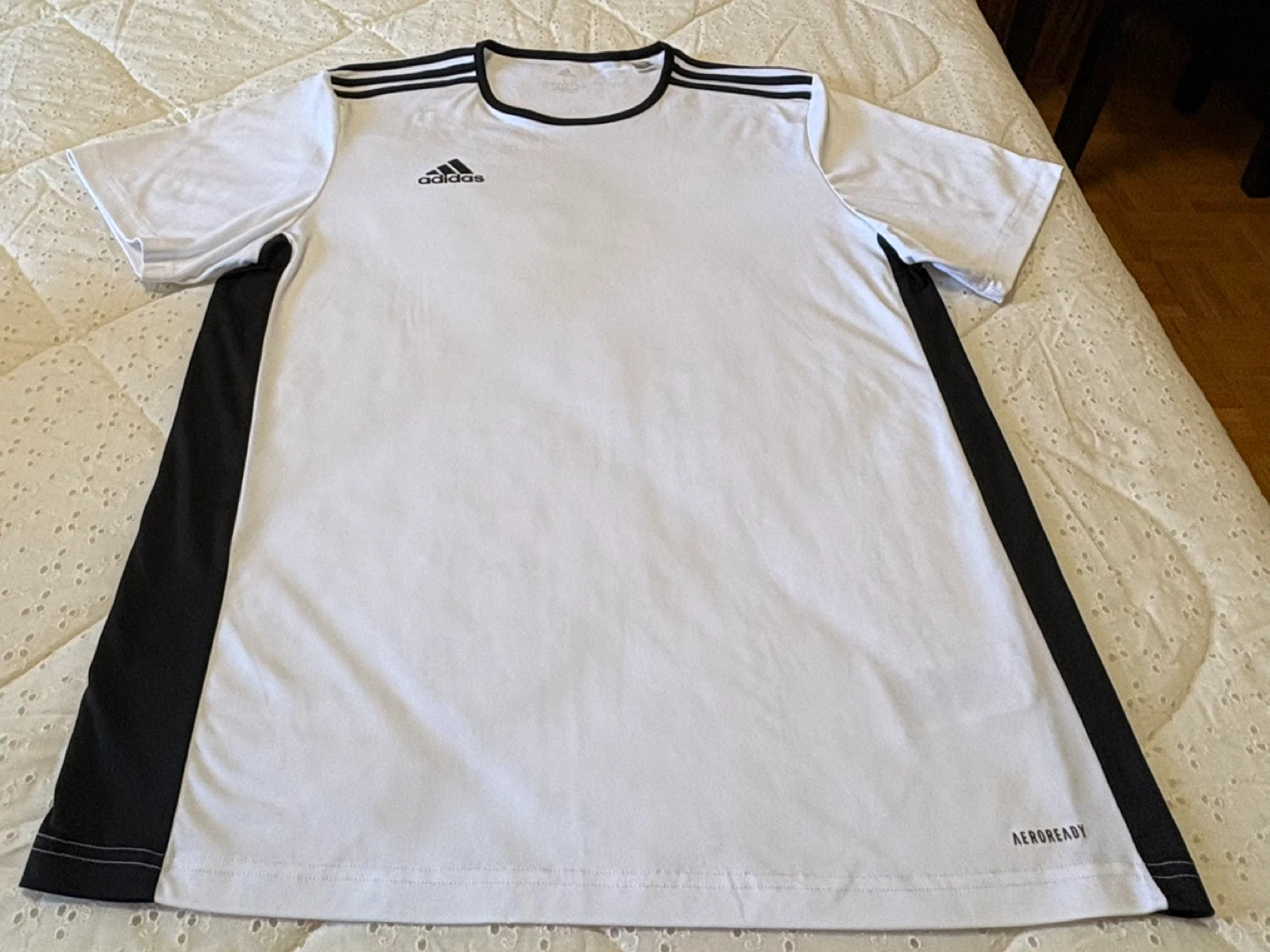 Adidas AEROREADY T-Shirt  ⚽