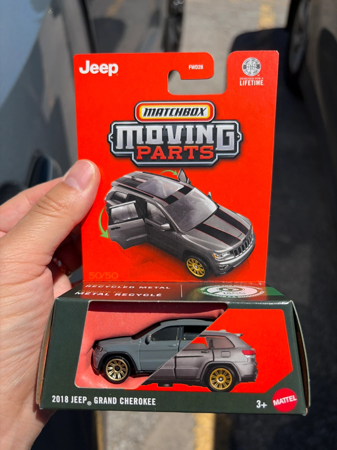 Matchbox Moving Parts 2018 Jeep Grand Cherokee Toy Car