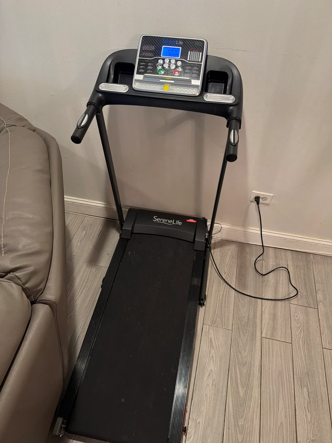 SereneLife Treadmill - photo 2